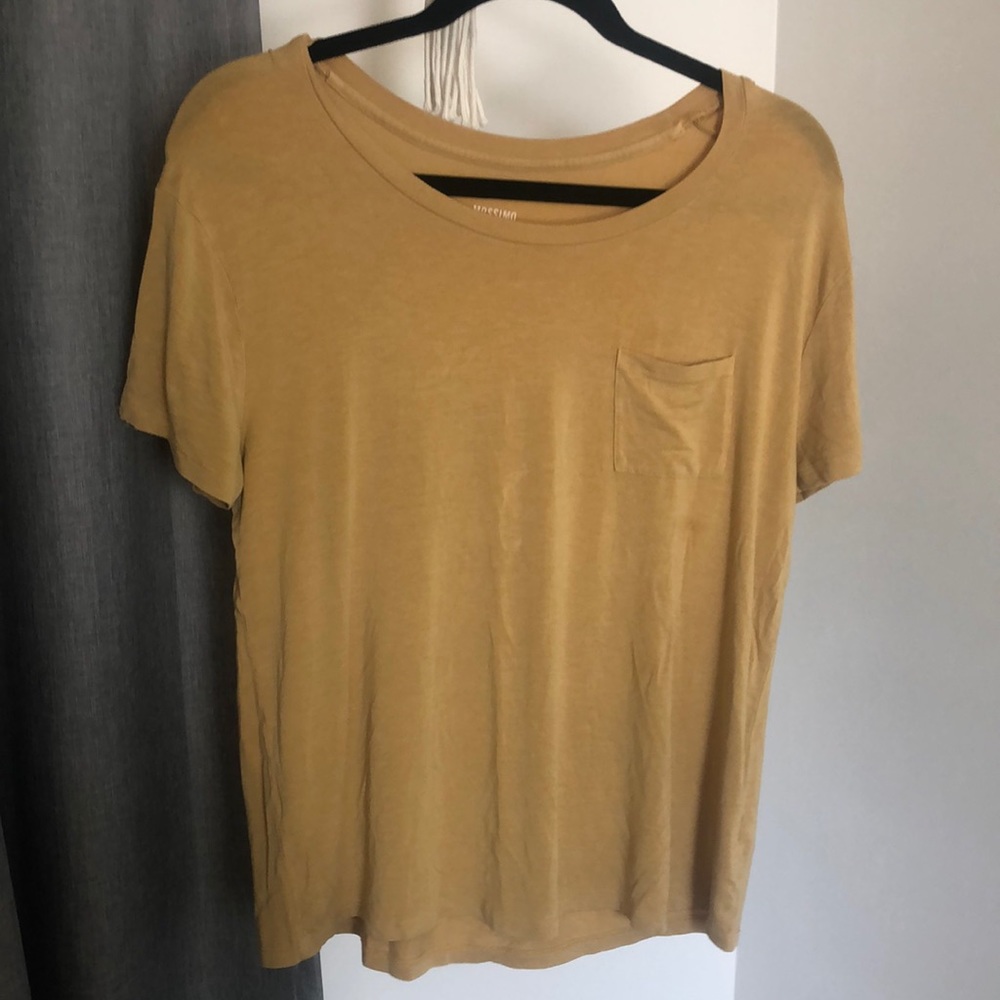 Mossimo tee